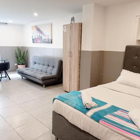 ApartaSuites Villa Letty 53 Bogotá Extérieur photo