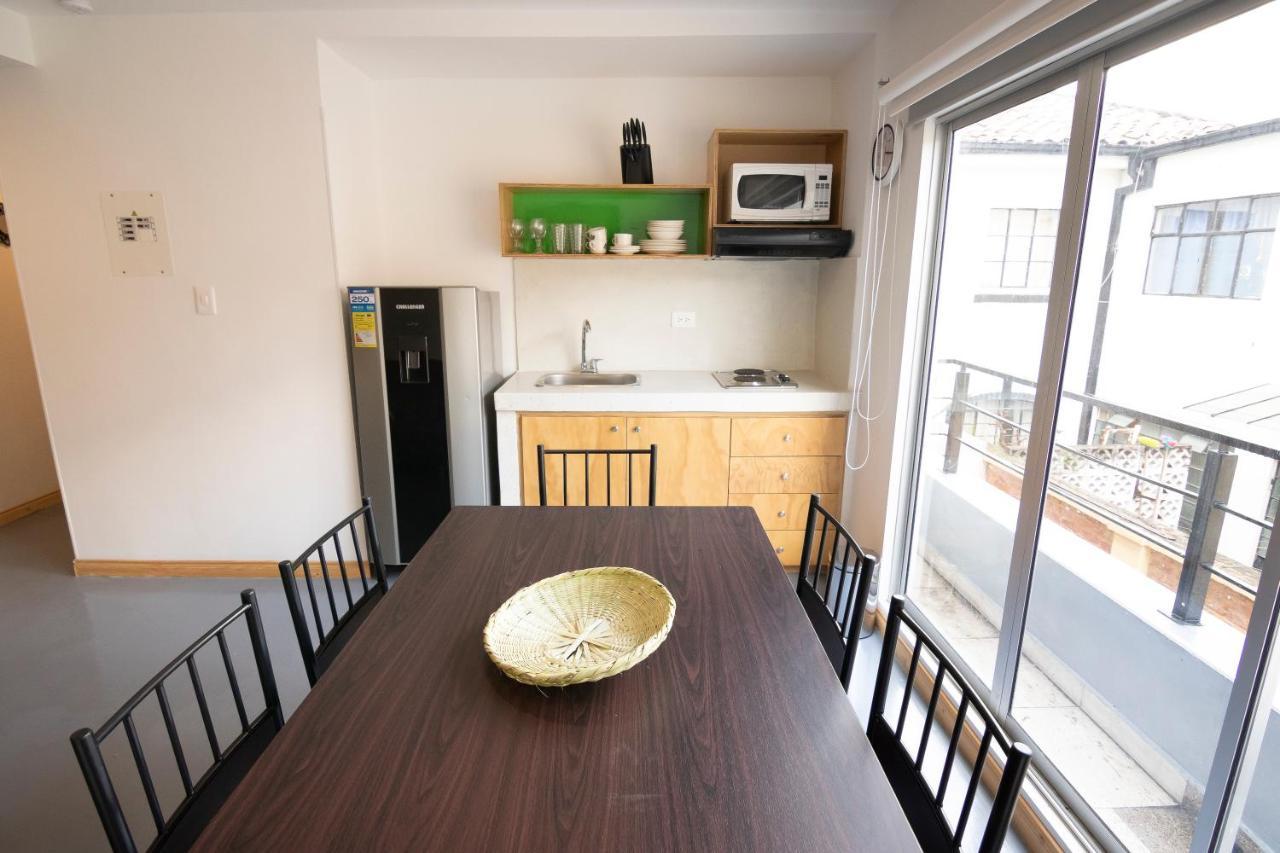 ApartaSuites Villa Letty 53 Bogotá Extérieur photo
