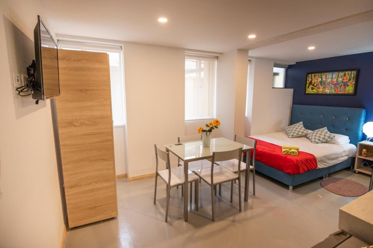 ApartaSuites Villa Letty 53 Bogotá Extérieur photo