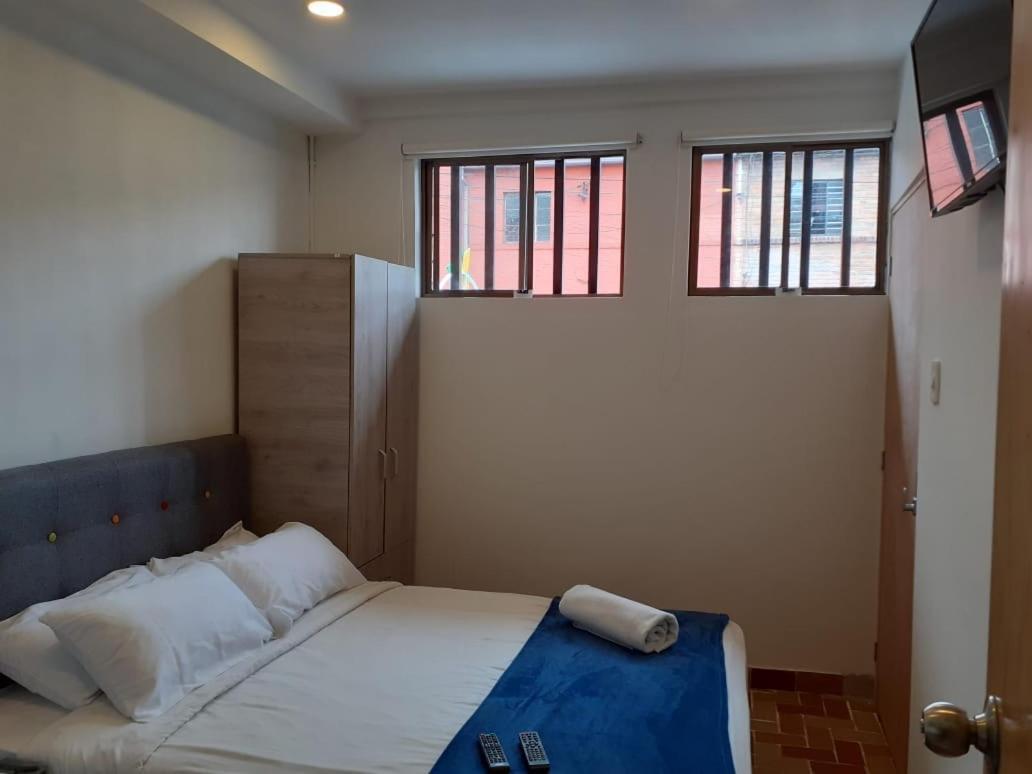 ApartaSuites Villa Letty 53 Bogotá Extérieur photo