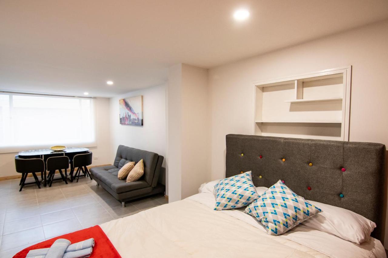 ApartaSuites Villa Letty 53 Bogotá Extérieur photo