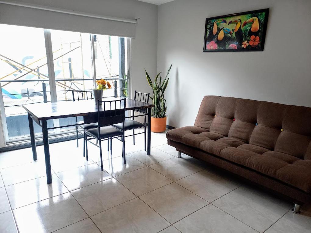 ApartaSuites Villa Letty 53 Bogotá Extérieur photo